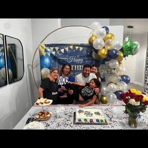 Meet your Posher, Edgar